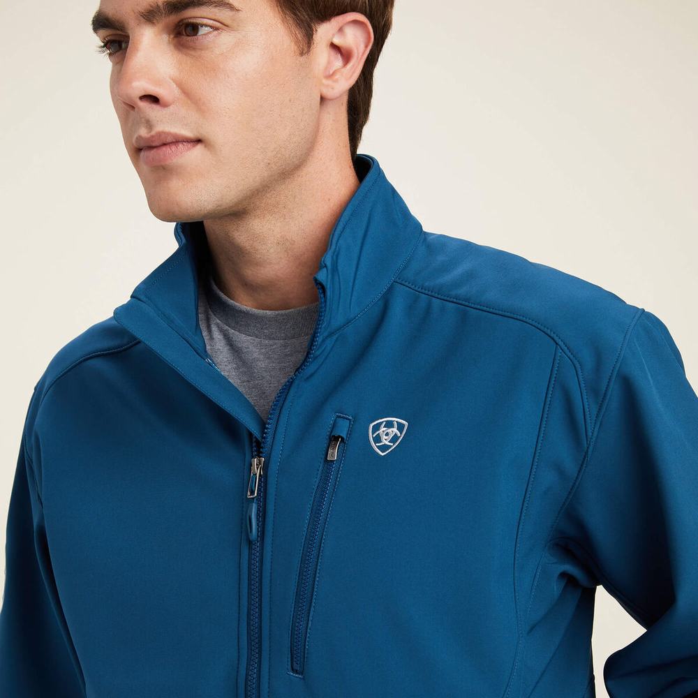 Men's Ariat Logo 2.0 Softshell Jackets Blue | DCFP-71862