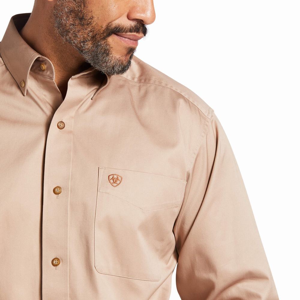 Men's Ariat Solid Twill Classic Fit Shirts Khaki | FBYD-91803