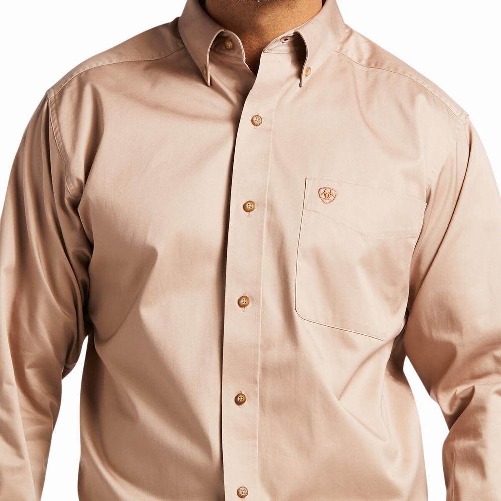 Men's Ariat Solid Twill Classic Fit Shirts Khaki | FBYD-91803