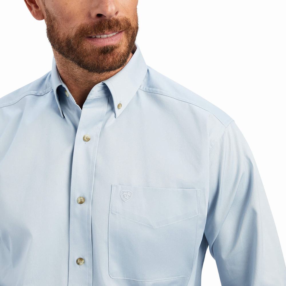 Men's Ariat Solid Twill Shirts Blue | QSFE-02748