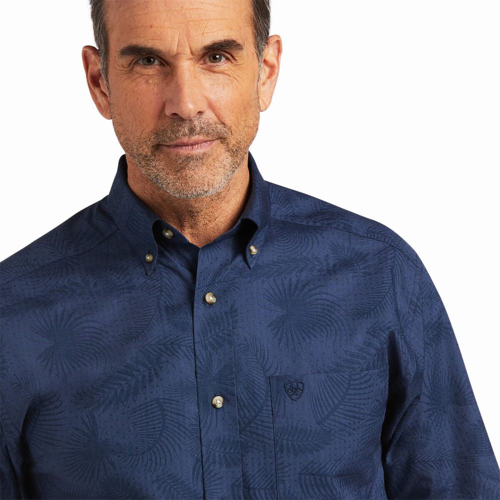 Men's Ariat Tremaine Classic Fit Shirts Multicolor | LQRY-91826